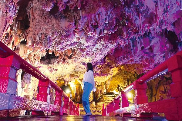 岡山満奇洞