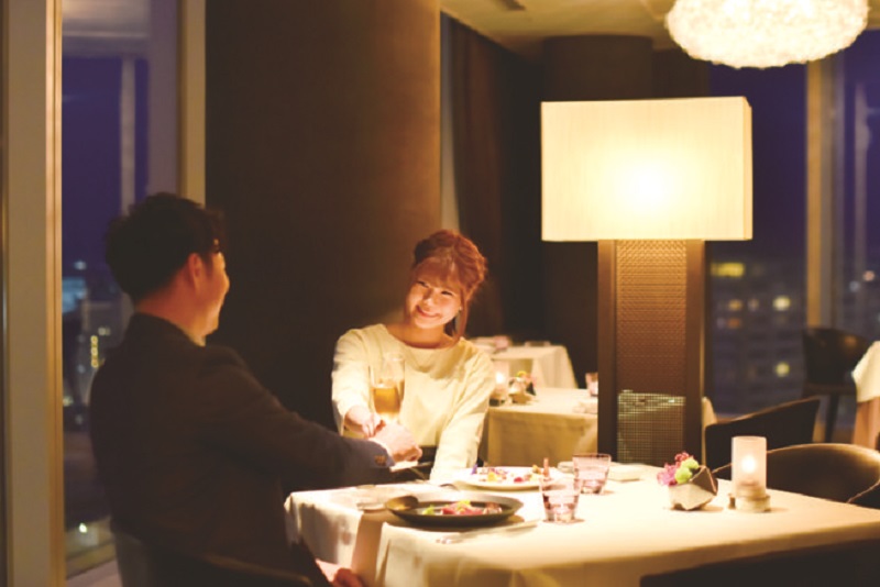 神戸の夜景を見ながらプロポーズできるホテルアークリッシュ豊橋