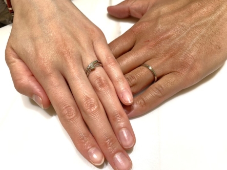 静岡県静岡市「gardenオリジナル」と「IDEALダイヤモンド」の婚約指輪と「Pilot Bridal」の結婚指輪をご成約頂きました。
