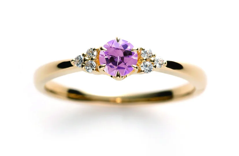 プレゼントにオススメのSoのカラーストーン ピンクサファイア