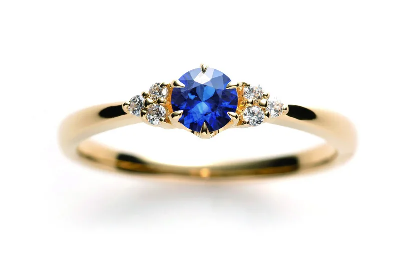 プレゼントにオススメのSoのカラーストーン サファイア