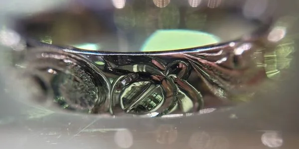 ハワイアンジュエリーの結婚指輪で人気のホヌ（ウミガメ）の彫り