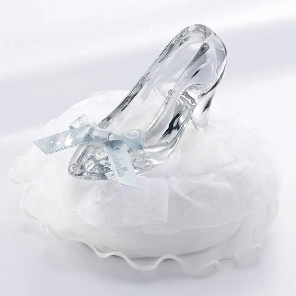 神戸三ノ宮で買えるdisneyシンデレラシリーズの結婚指輪 ガラスの靴
